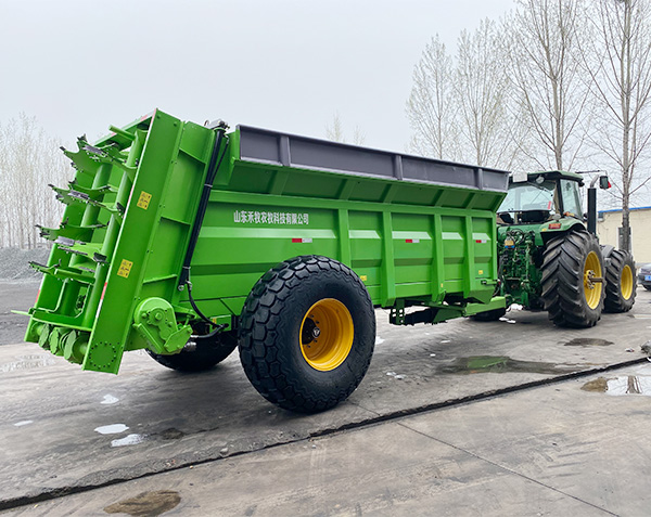 如何在使用拋灑車時避免發生機器故障？